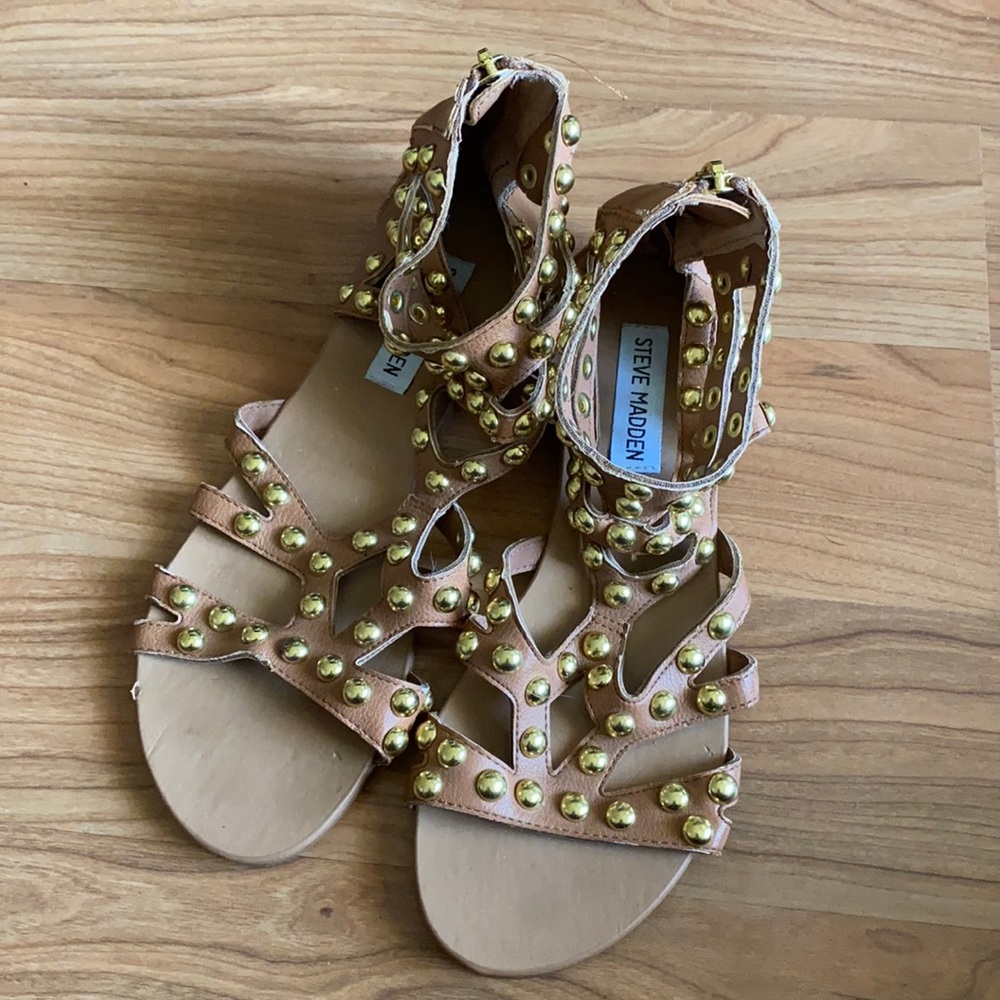 Steve Madden culvur gladiator studded sandals 6.5